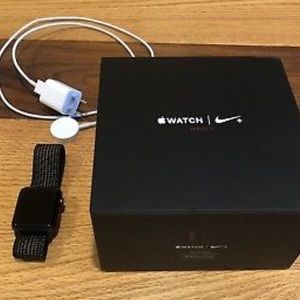 Apple Watch Series 3 42mm Nike GPS+Cellular